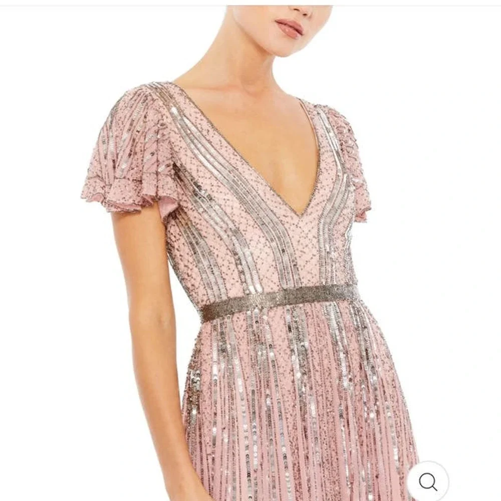 Mac Duggal Stripe Lined Sequin V-Neck Gown Rose Pink Size 4 NWT